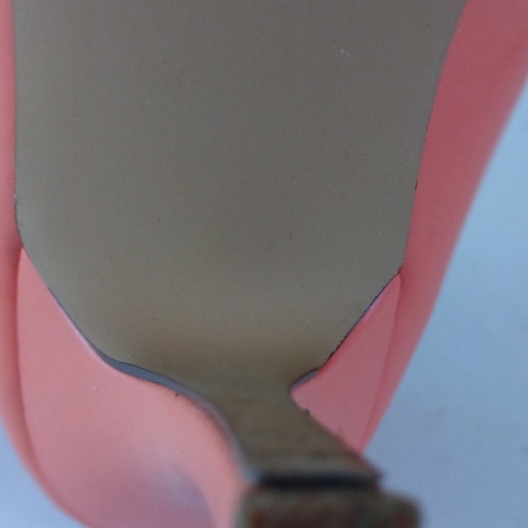 Diba East Coral Pointed Toe Pump - Picture 9 of 10